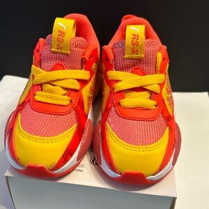 Puma Toddler Running Sneakers Size 8C